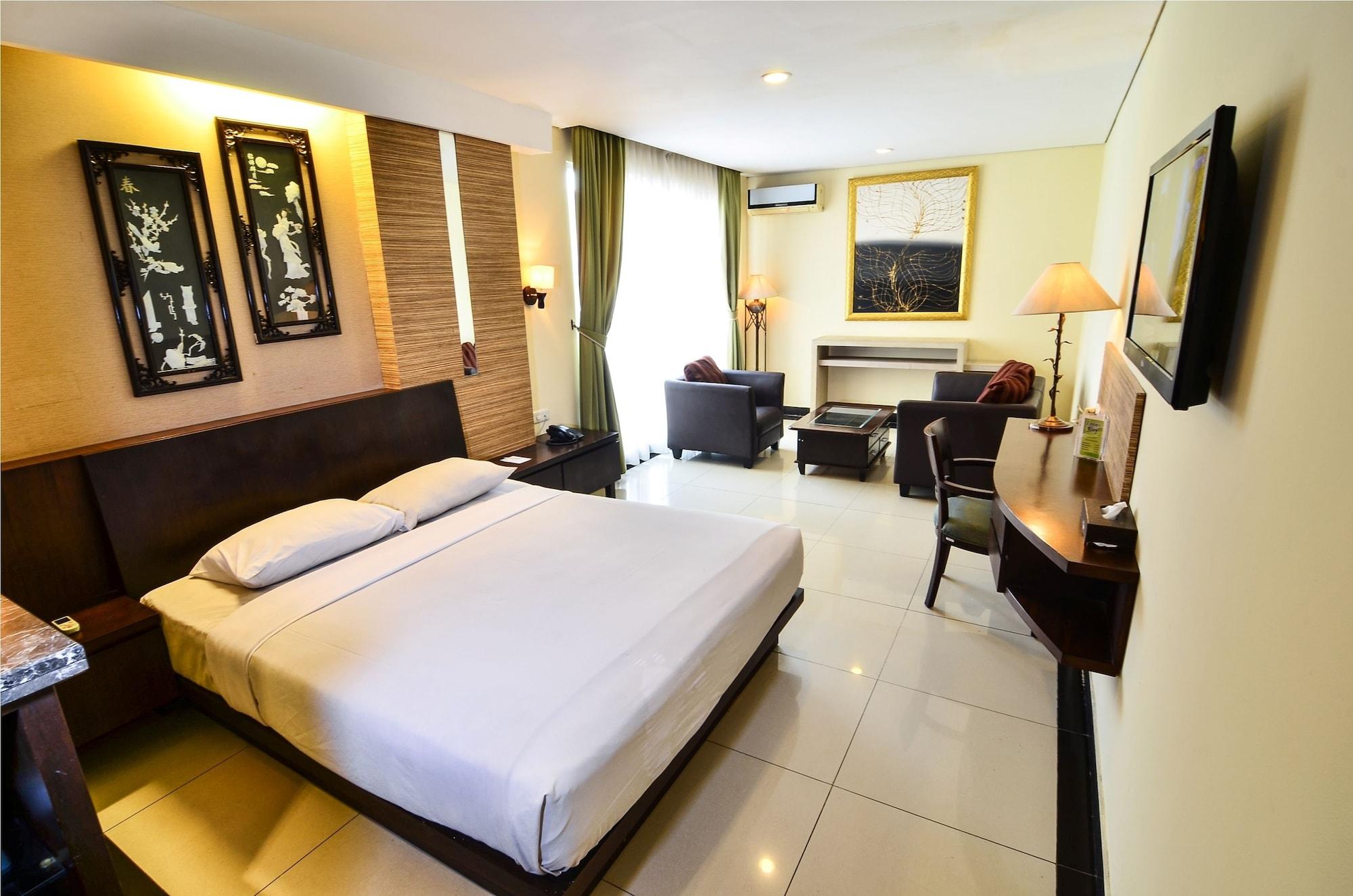 Losari Roxy Hotel Jakarta Exterior photo